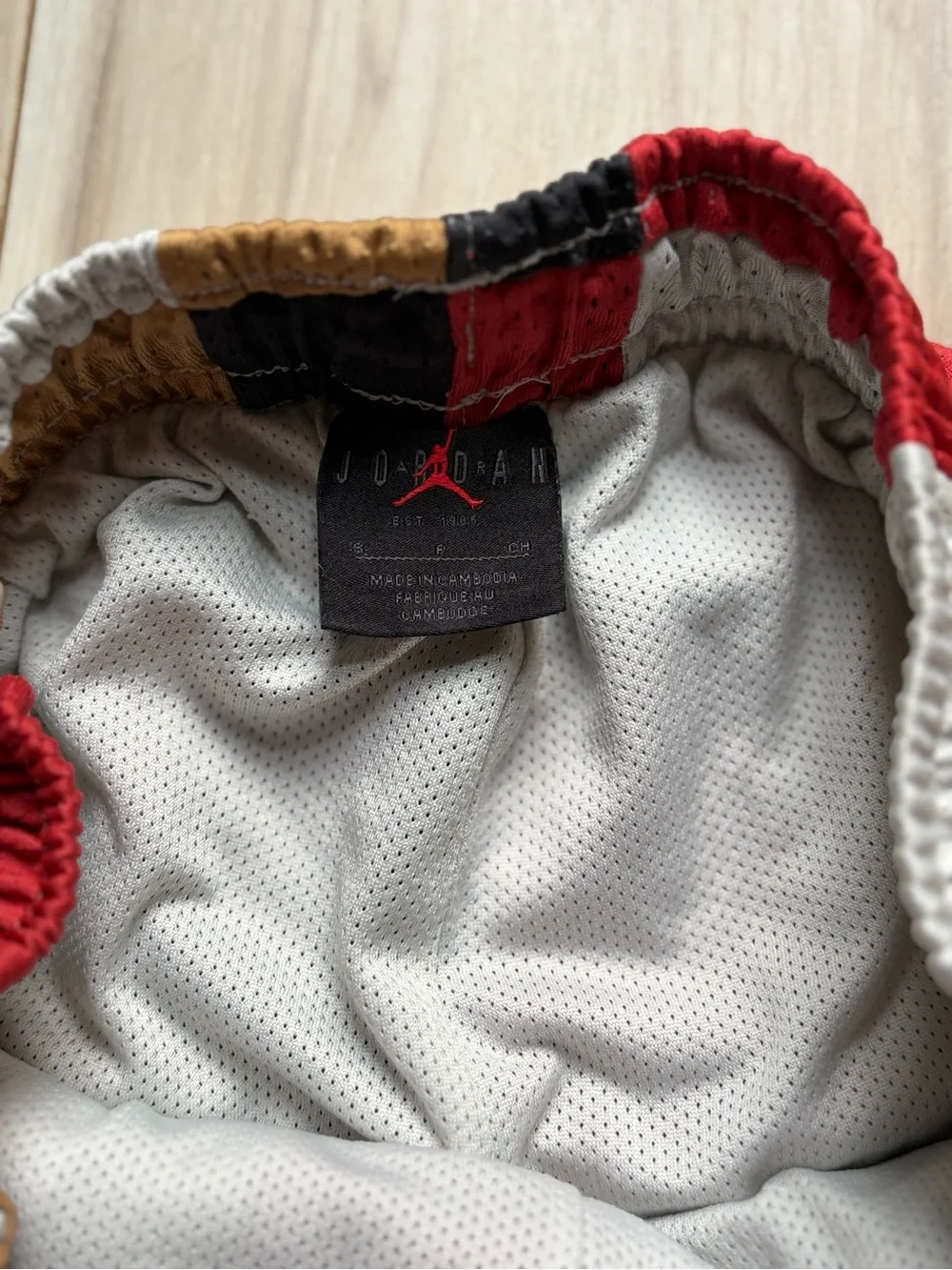 Jordan Flight Men’s Patchwork Mesh Basketball Shorts Red White Tan Size S